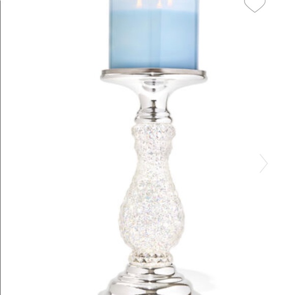 BBW silver swirling glitter pedestal